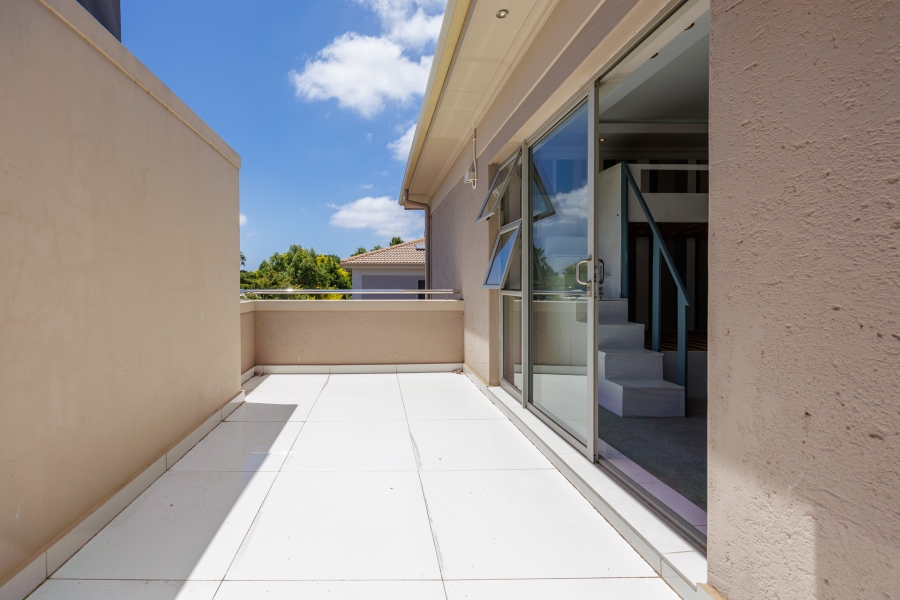 4 Bedroom Property for Sale in Vierlanden Western Cape